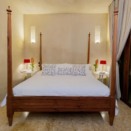 Lujosa Casa 5hab Jacuzzi & Piscina Holiday home